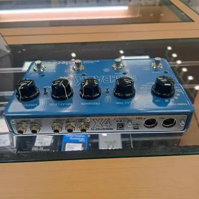 TC Electronic - FLASH X4 DELAY 2